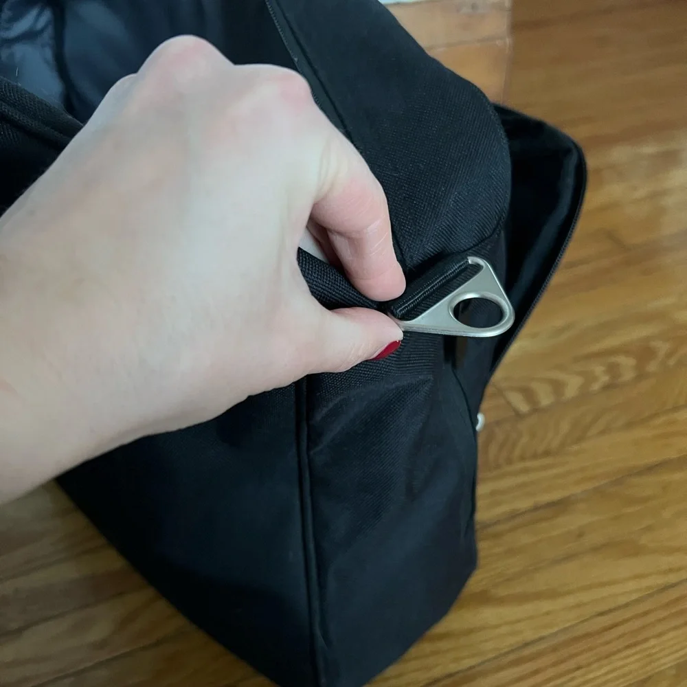 Padded travel laptop bag